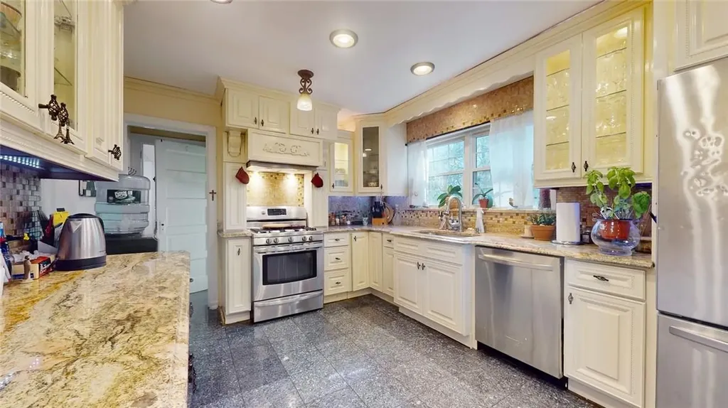 1106 Clay Avenue Pelham NY 10803