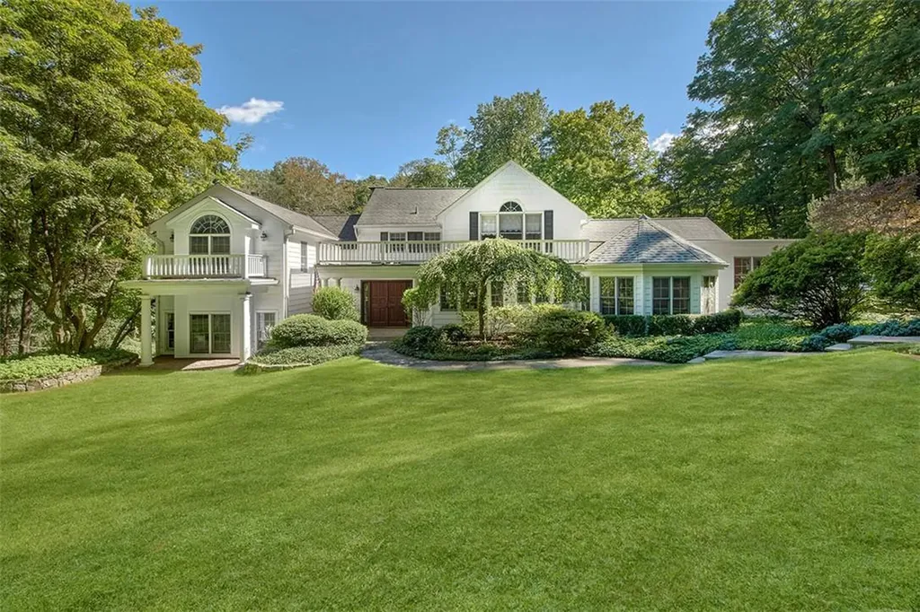 19 Tall Timber Mount Kisco NY 10549