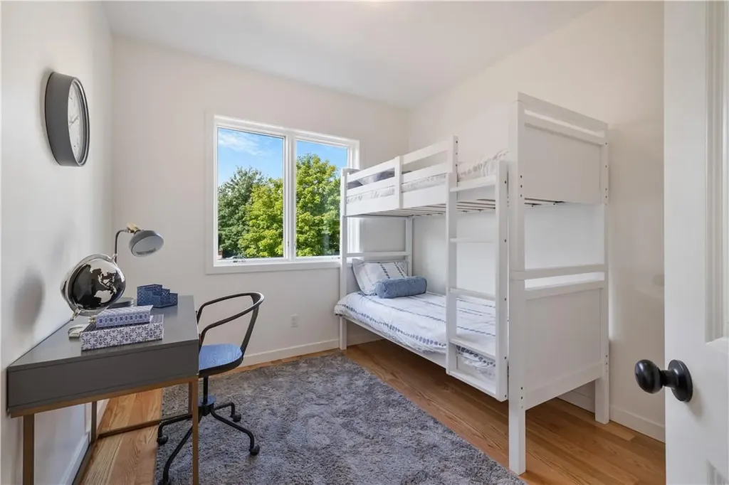 10 Crest Court Monsey NY 10952