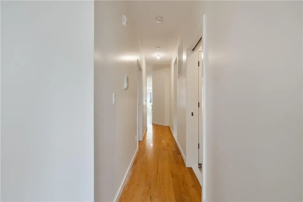 10 Crest Court Monsey NY 10952