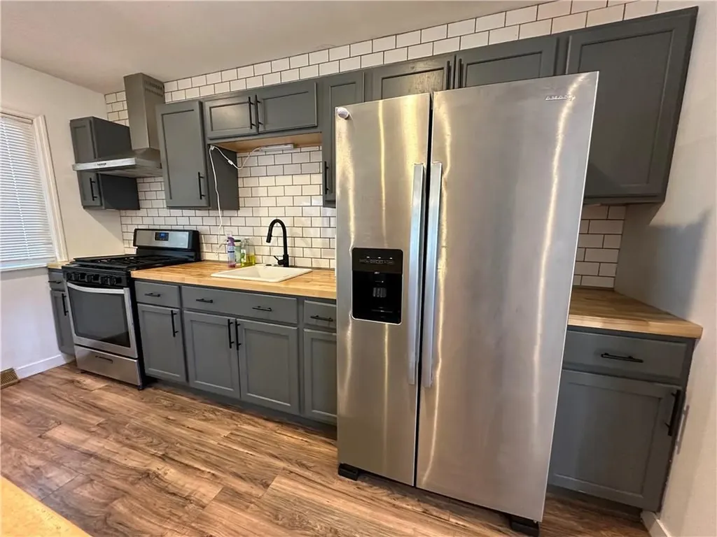 17 High View Terrace Rock Hill NY 12775