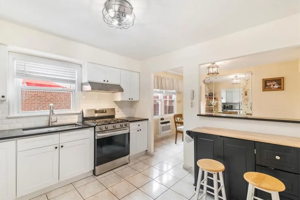 3157 Baisley Avenue Bronx NY 10465