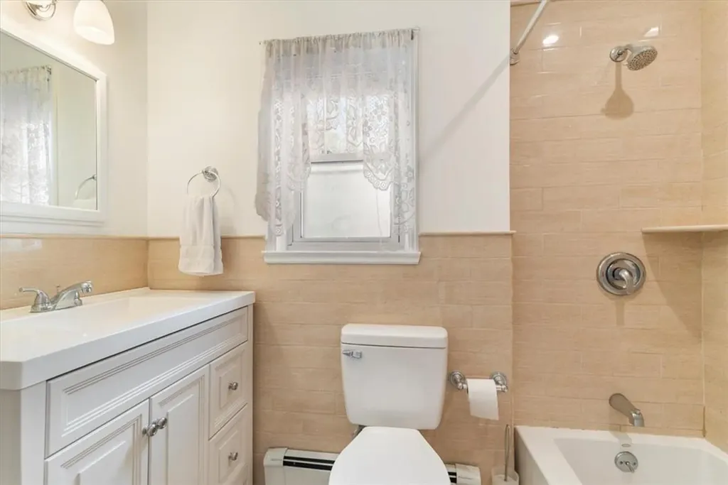 3157 Baisley Avenue Bronx NY 10465
