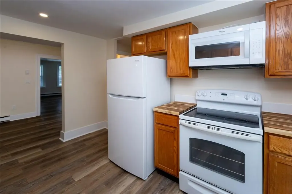 1083 Route 311 Patterson NY 12563