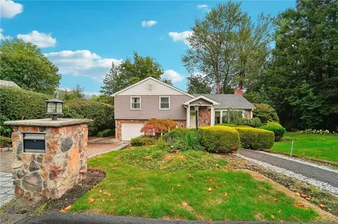 46 Bowbell Road White Plains NY 10607