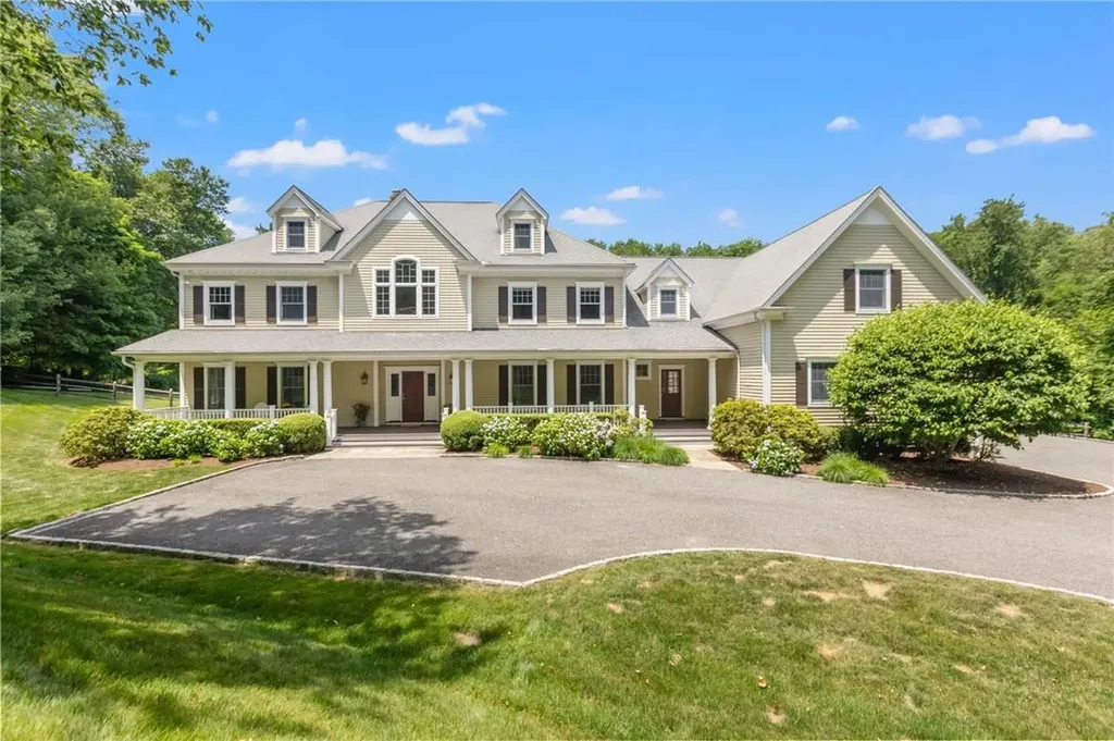 696 Cross River Road Katonah NY 10536