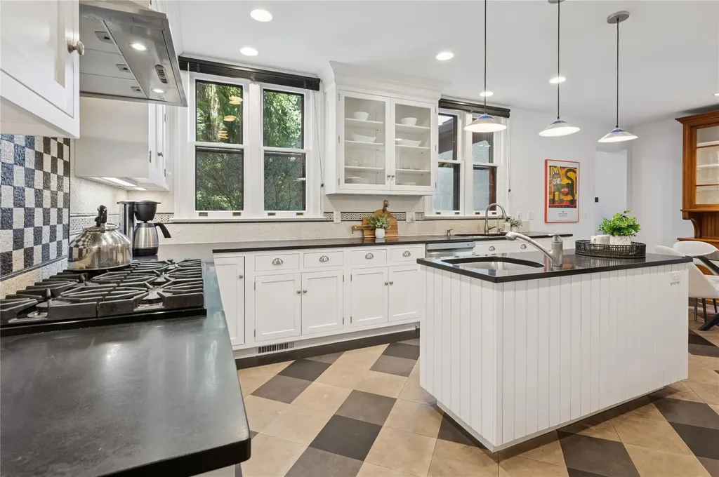 130 Washington Avenue Dobbs Ferry NY 10522