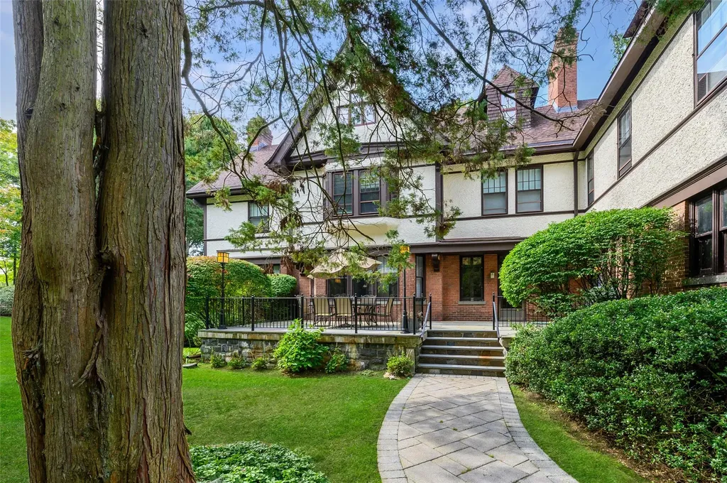 130 Washington Avenue Dobbs Ferry NY 10522