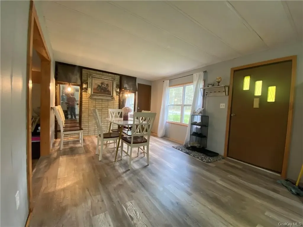 11 Samyn Road Barryville NY 12719