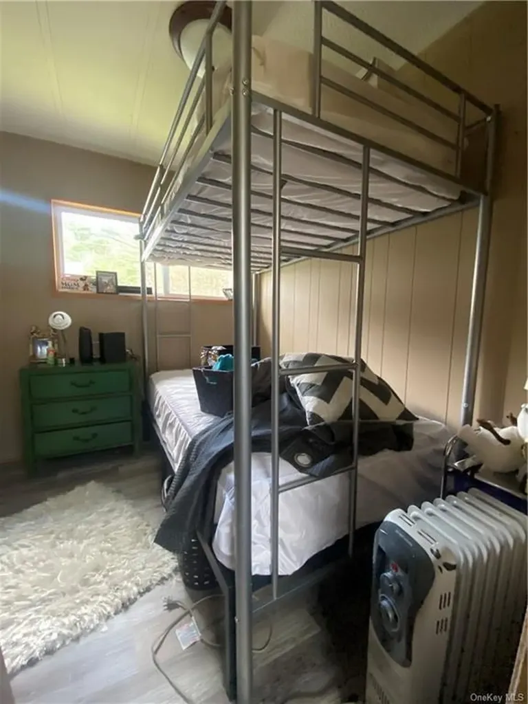 11 Samyn Road Barryville NY 12719