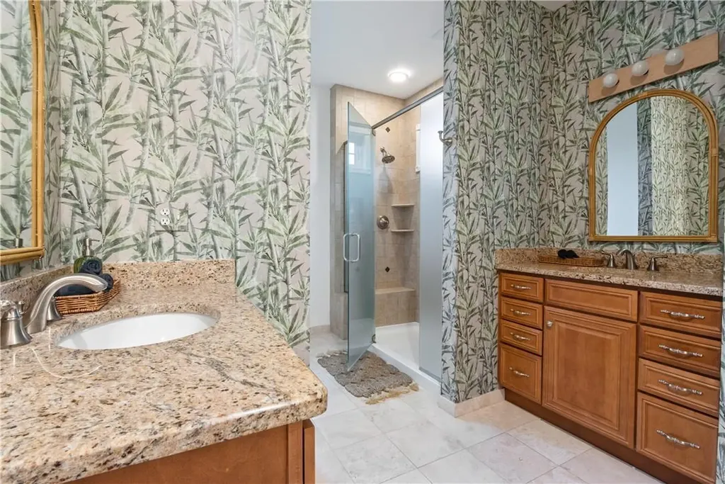 27 Gallagher Lane Pleasant Valley NY 12569