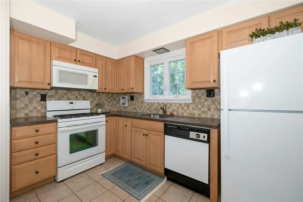 93 S Harrison Avenue Congers NY 10920