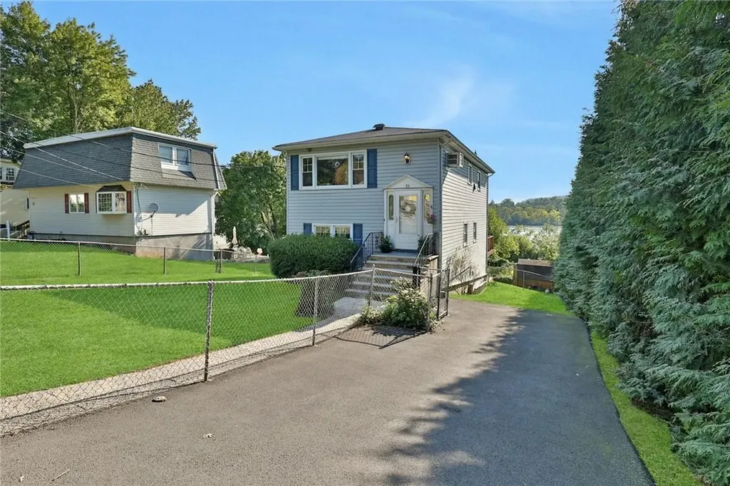 93 S Harrison Avenue Congers NY 10920