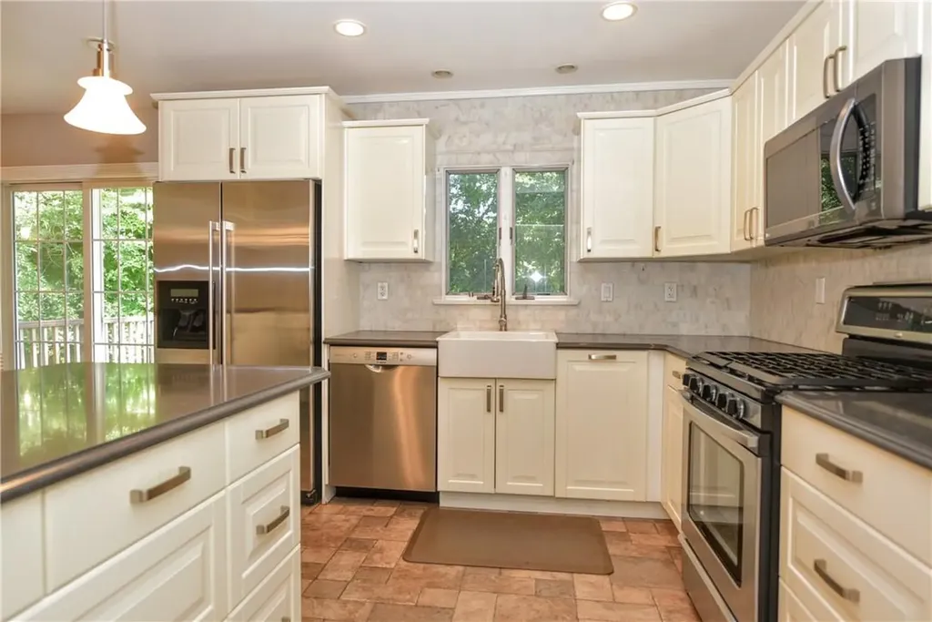 13 Grandview Avenue Suffern NY 10901