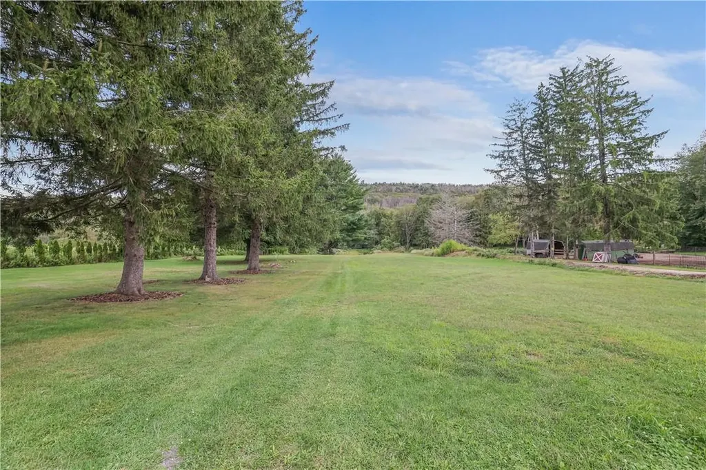 10 Delellas Lane Port Jervis NY 12771