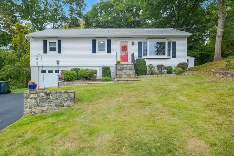 81 Plum Road Mahopac NY 10541