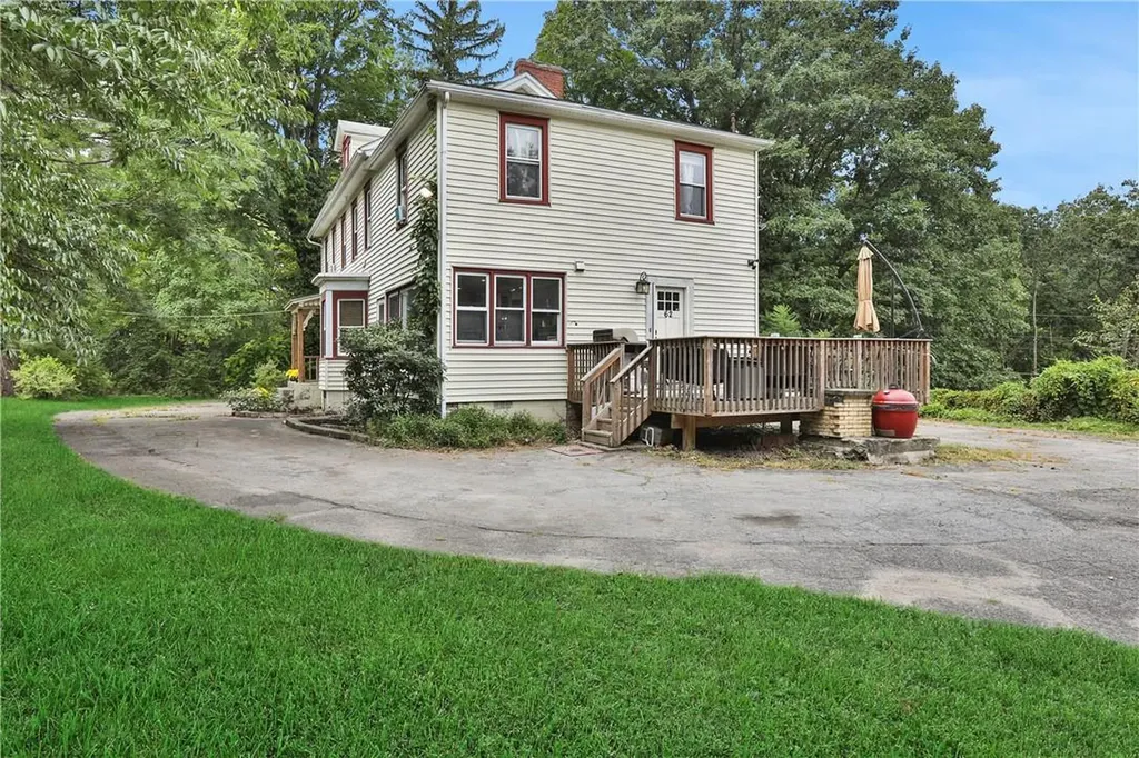 62 Cricchio Drive Marlboro NY 12542