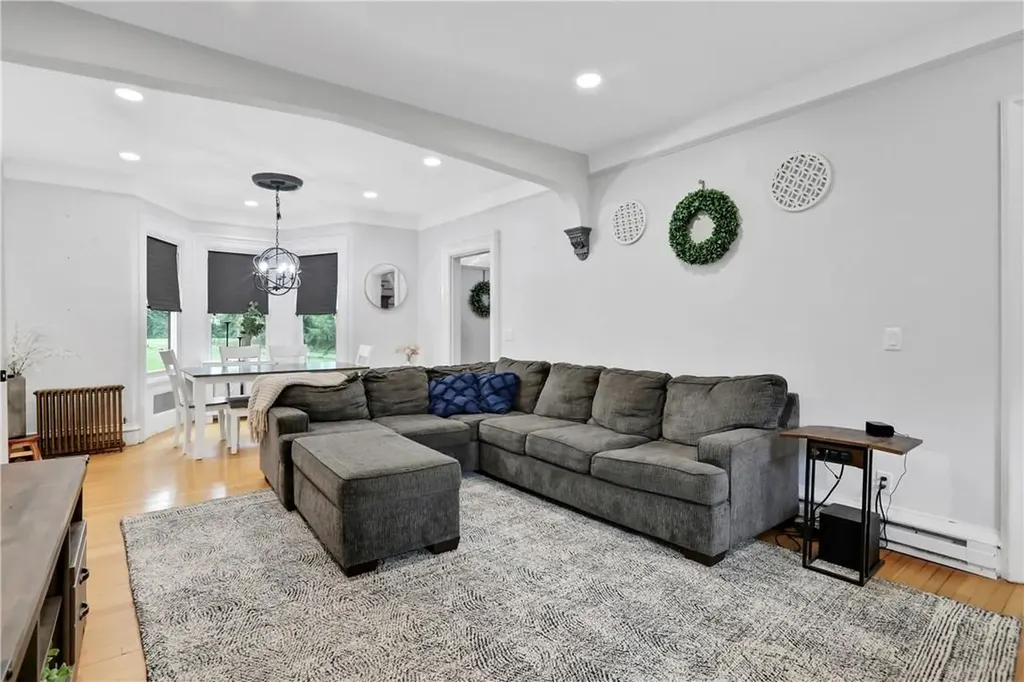 62 Cricchio Drive Marlboro NY 12542