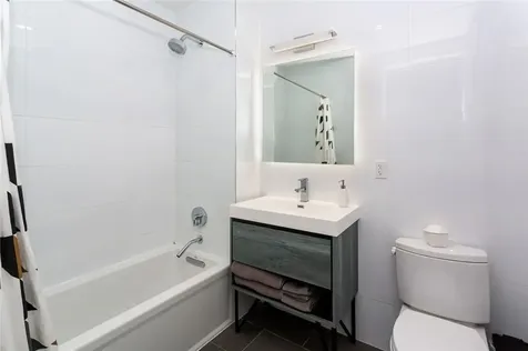 225 E 138th Street Bronx NY 10451