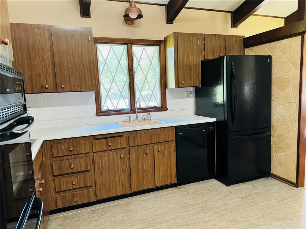 12 Starhaven Avenue Middletown NY 10940