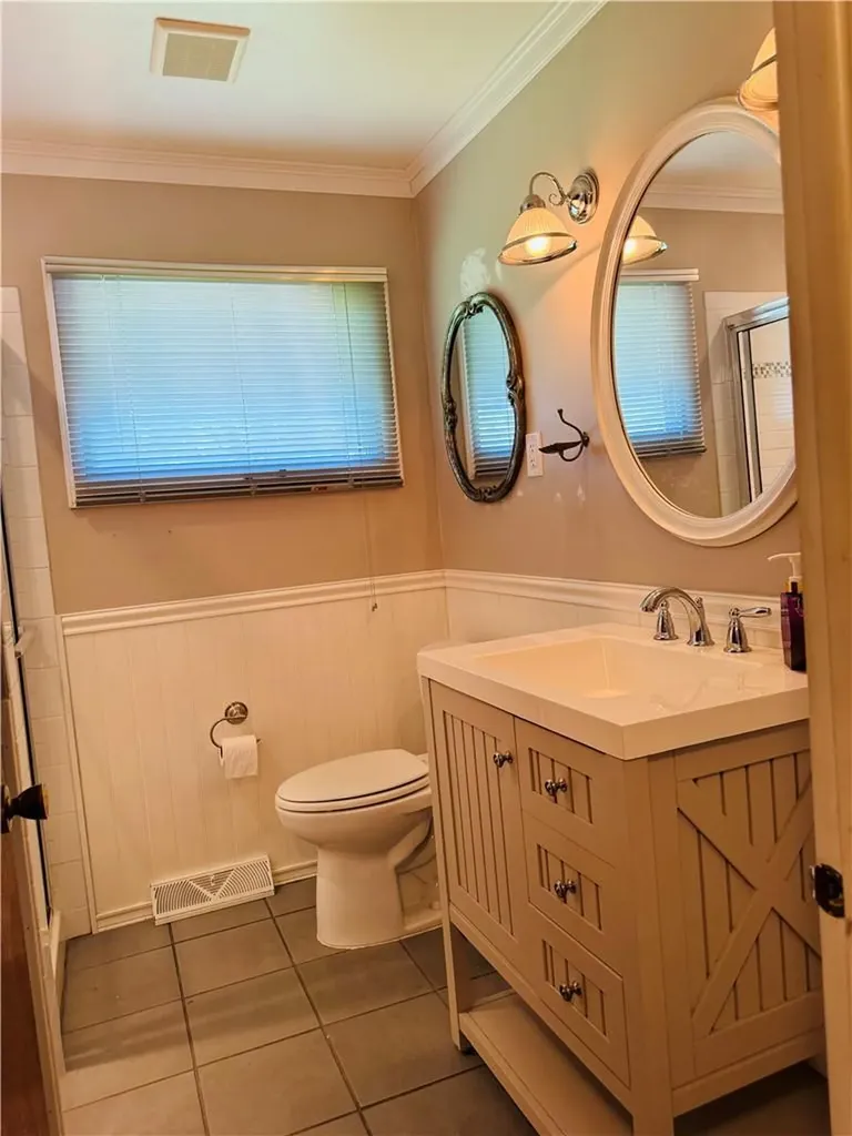 12 Starhaven Avenue Middletown NY 10940
