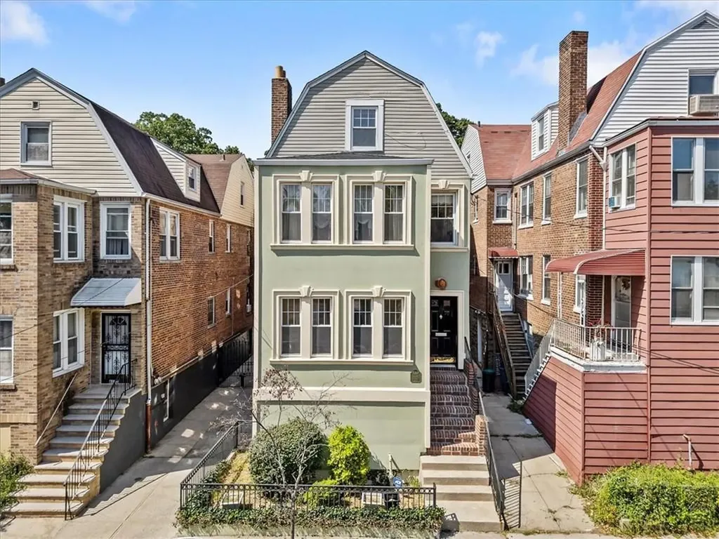 6141 Delafield Avenue Bronx NY 10471