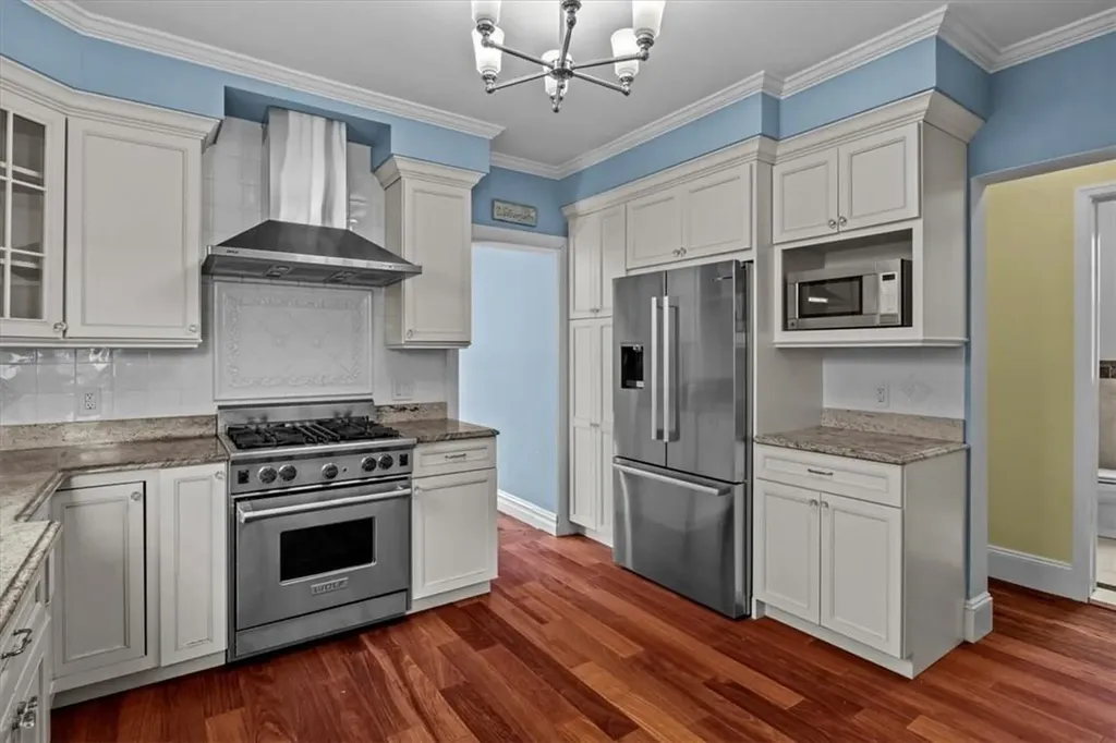 6141 Delafield Avenue Bronx NY 10471