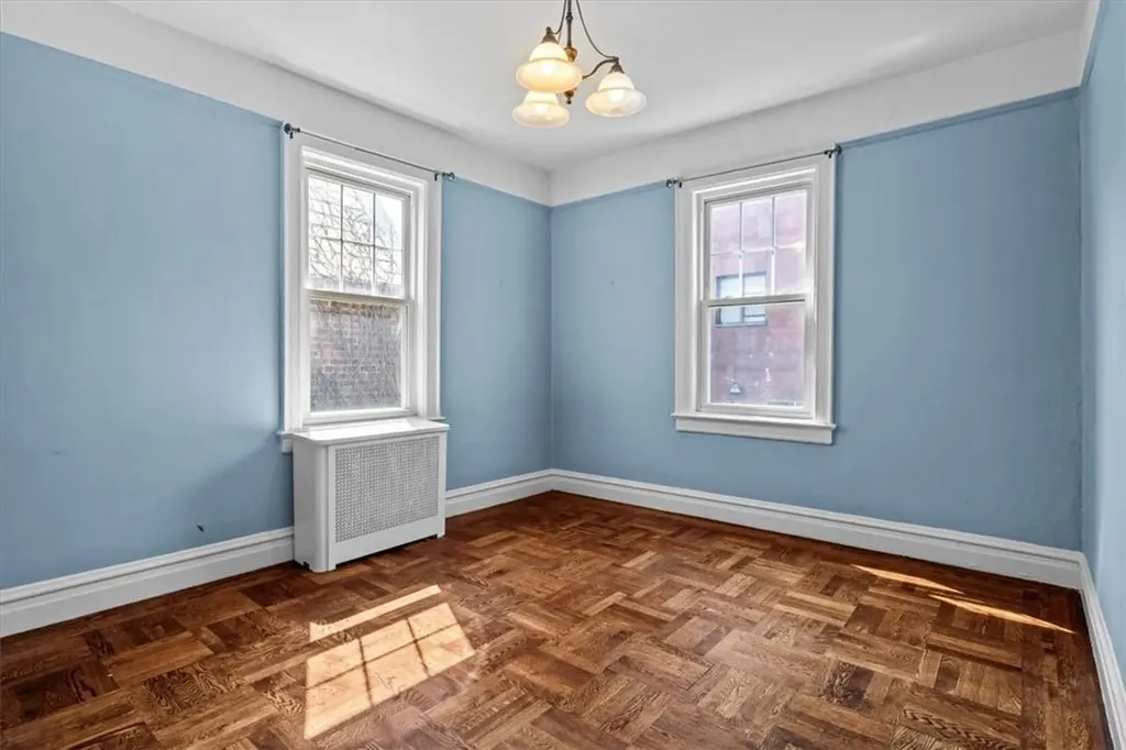 6141 Delafield Avenue Bronx NY 10471