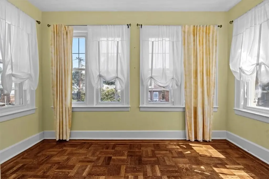 6141 Delafield Avenue Bronx NY 10471