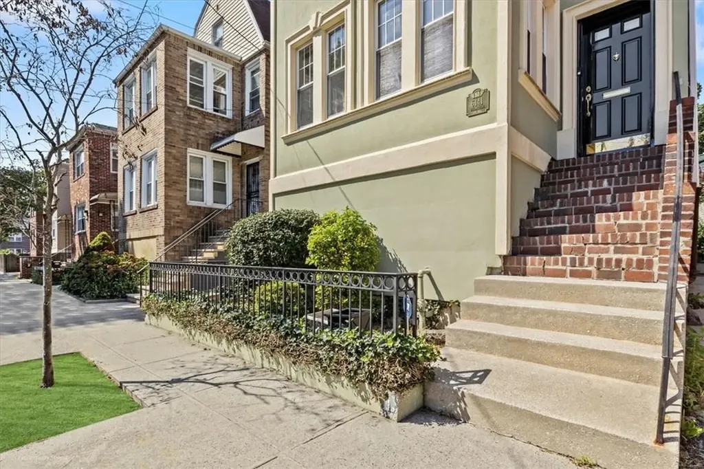 6141 Delafield Avenue Bronx NY 10471