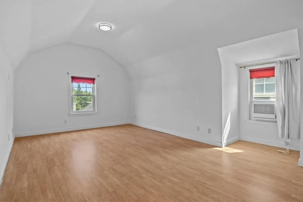 6141 Delafield Avenue Bronx NY 10471