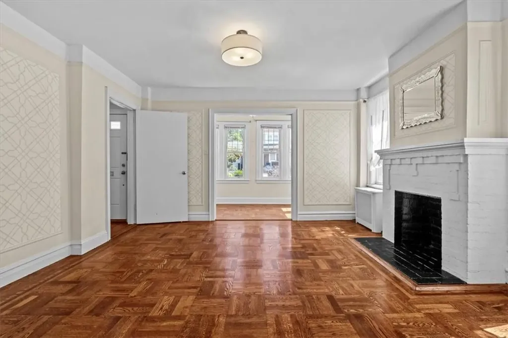 6141 Delafield Avenue Bronx NY 10471