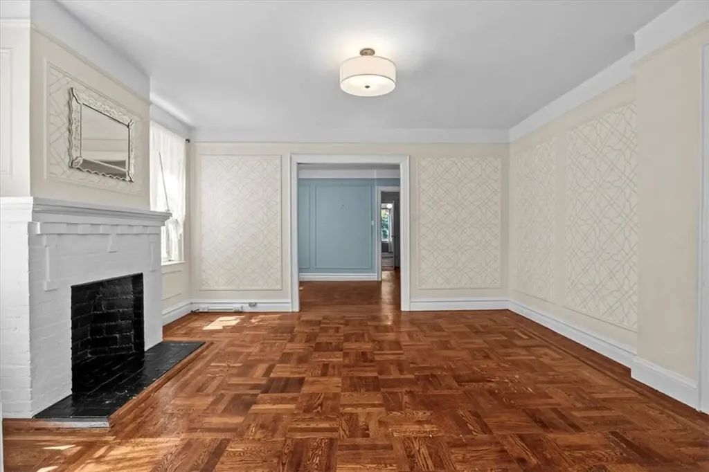 6141 Delafield Avenue Bronx NY 10471