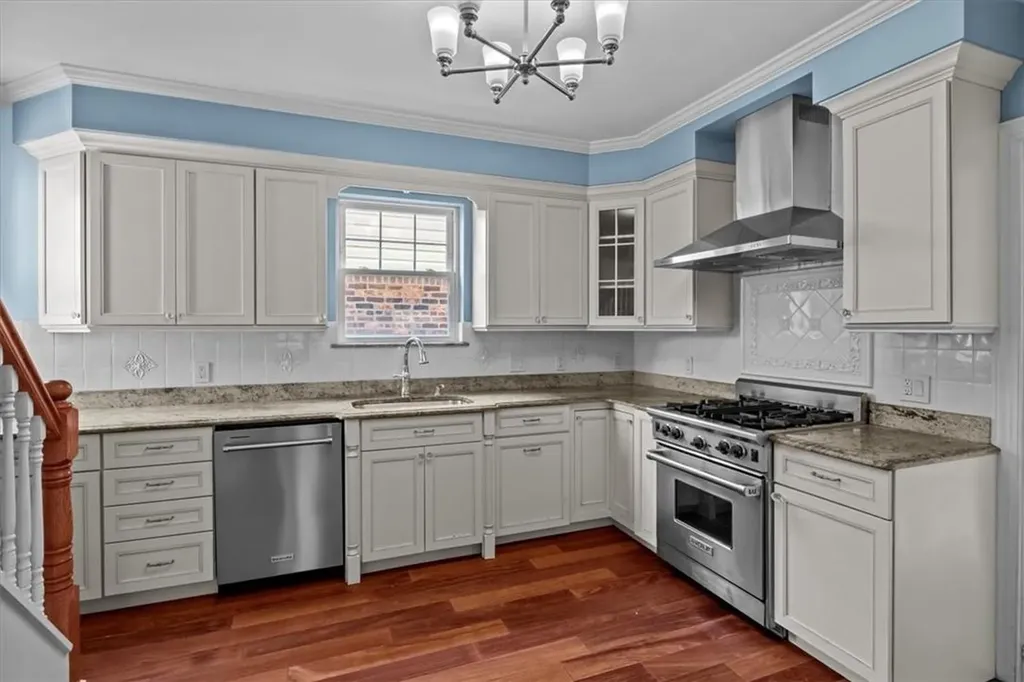 6141 Delafield Avenue Bronx NY 10471