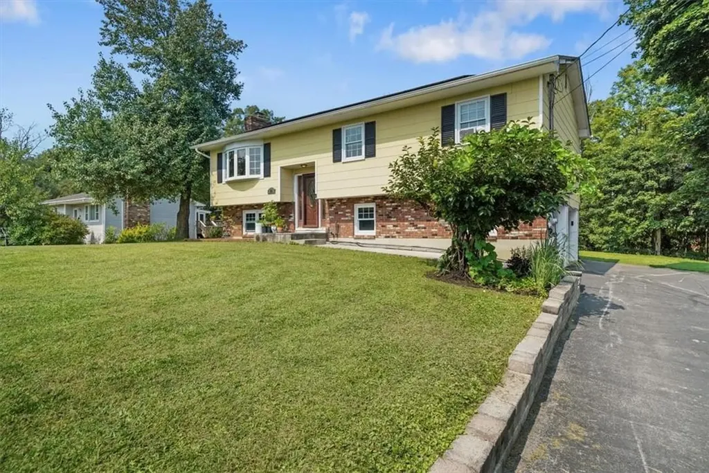 23 Lorelei Drive Middletown NY 10940