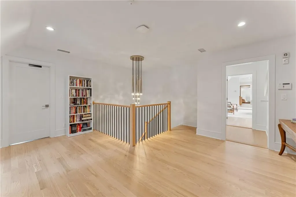 35 Birchall Drive Scarsdale NY 10583