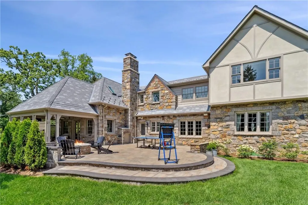 35 Birchall Drive Scarsdale NY 10583