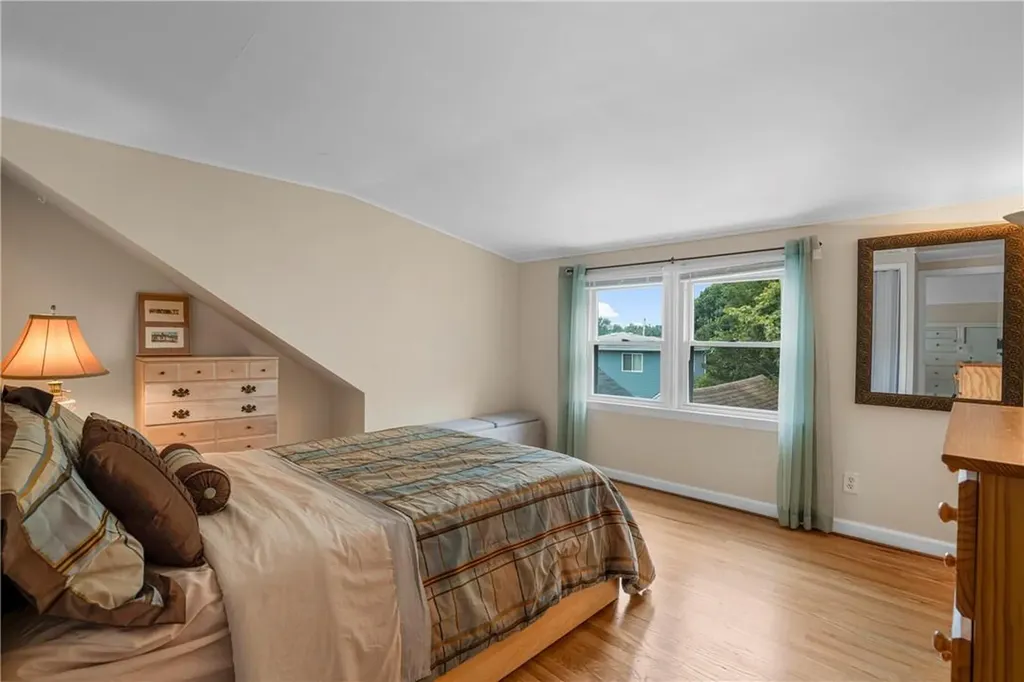 15 Shelley Avenue Valhalla NY 10595