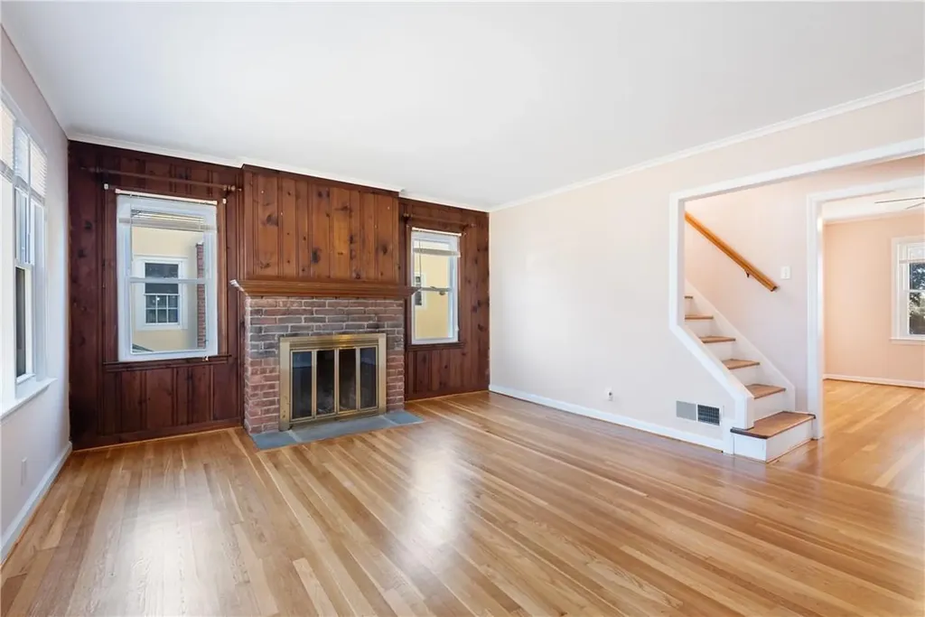 15 Shelley Avenue Valhalla NY 10595