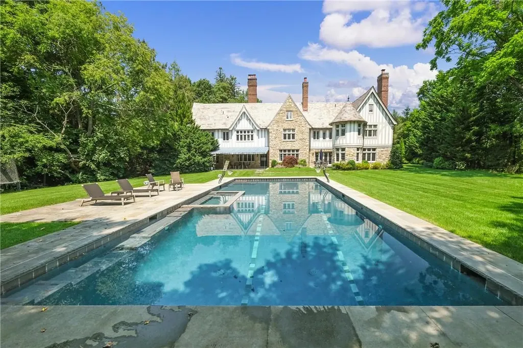 85 Birchall Drive Scarsdale NY 10583
