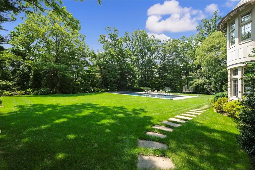 85 Birchall Drive Scarsdale NY 10583