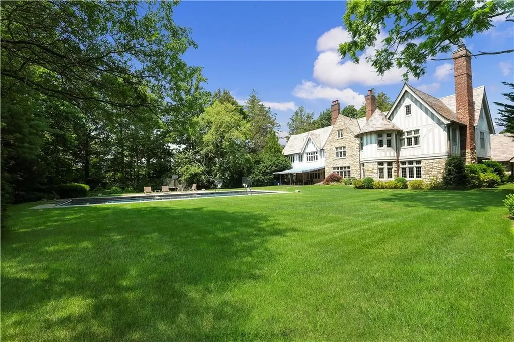 85 Birchall Drive Scarsdale NY 10583