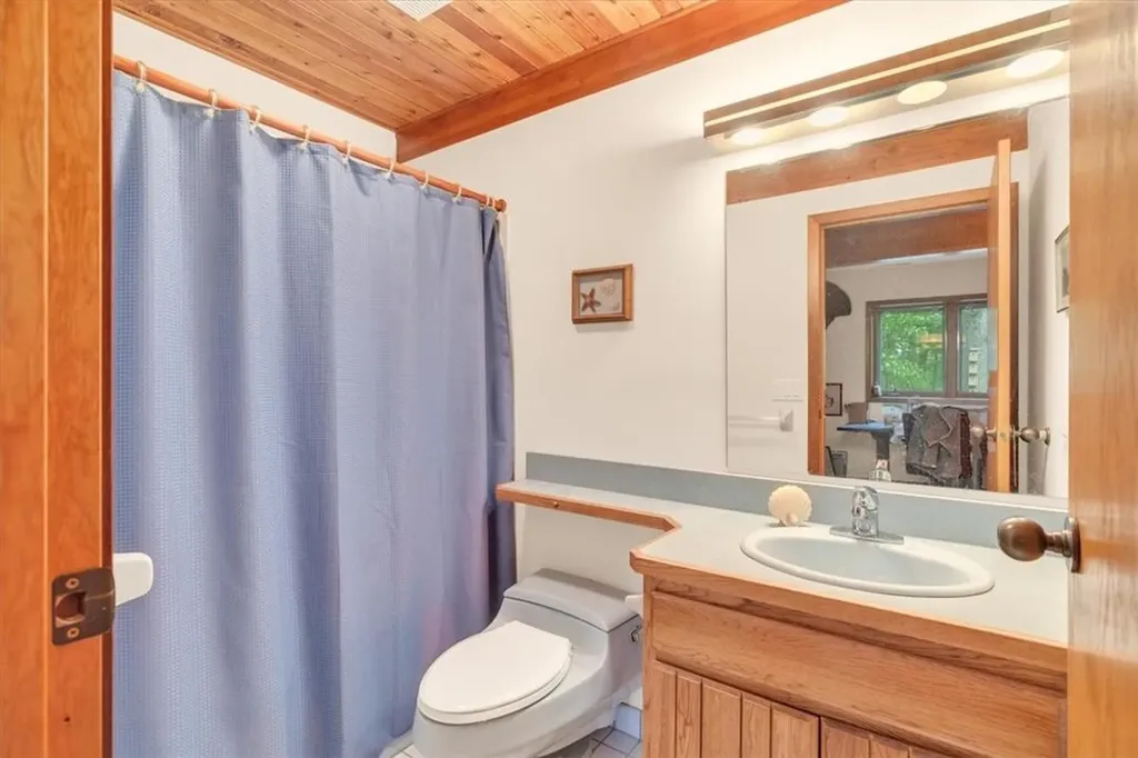 915 State Route 208 Gardiner NY 12525