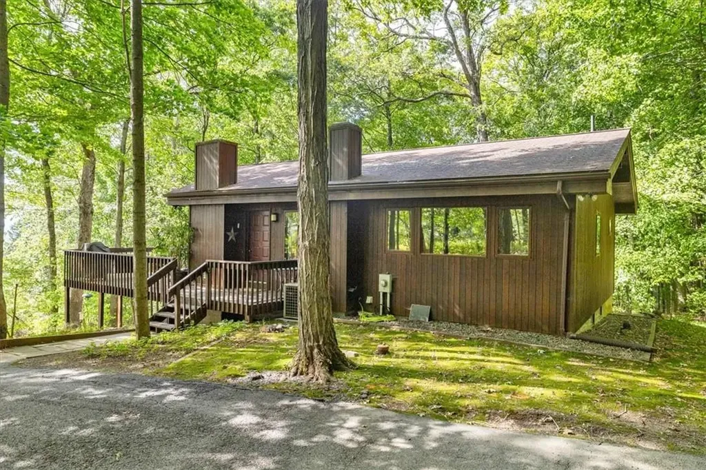 915 State Route 208 Gardiner NY 12525