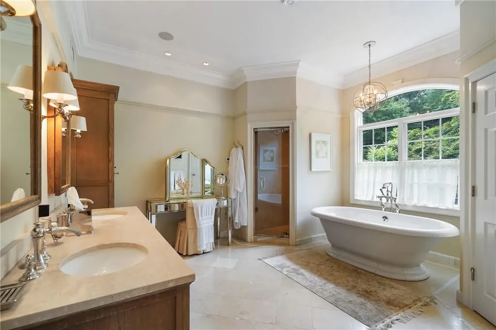 78 South Bedford Road Pound Ridge NY 10576