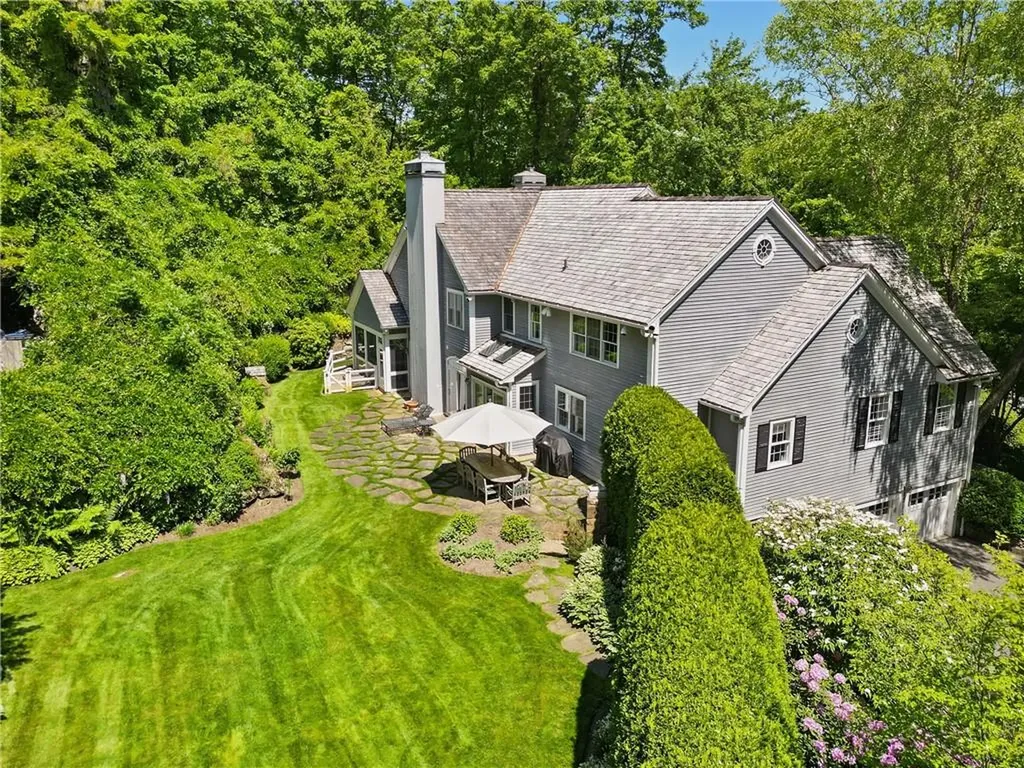 78 South Bedford Road Pound Ridge NY 10576