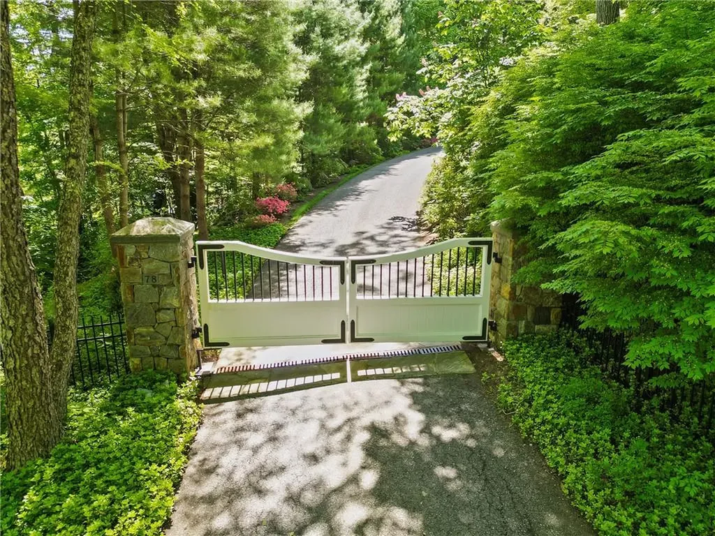 78 South Bedford Road Pound Ridge NY 10576