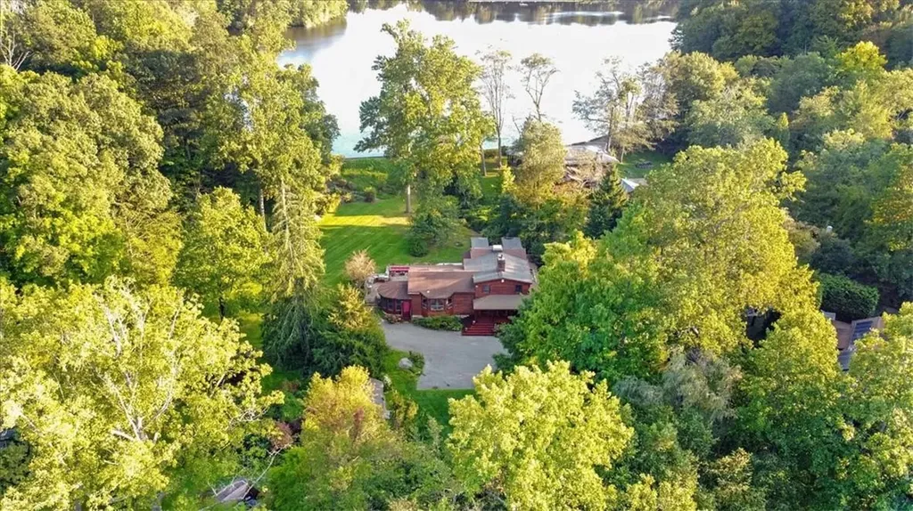 56 Twin Ridges Road Ossining NY 10562