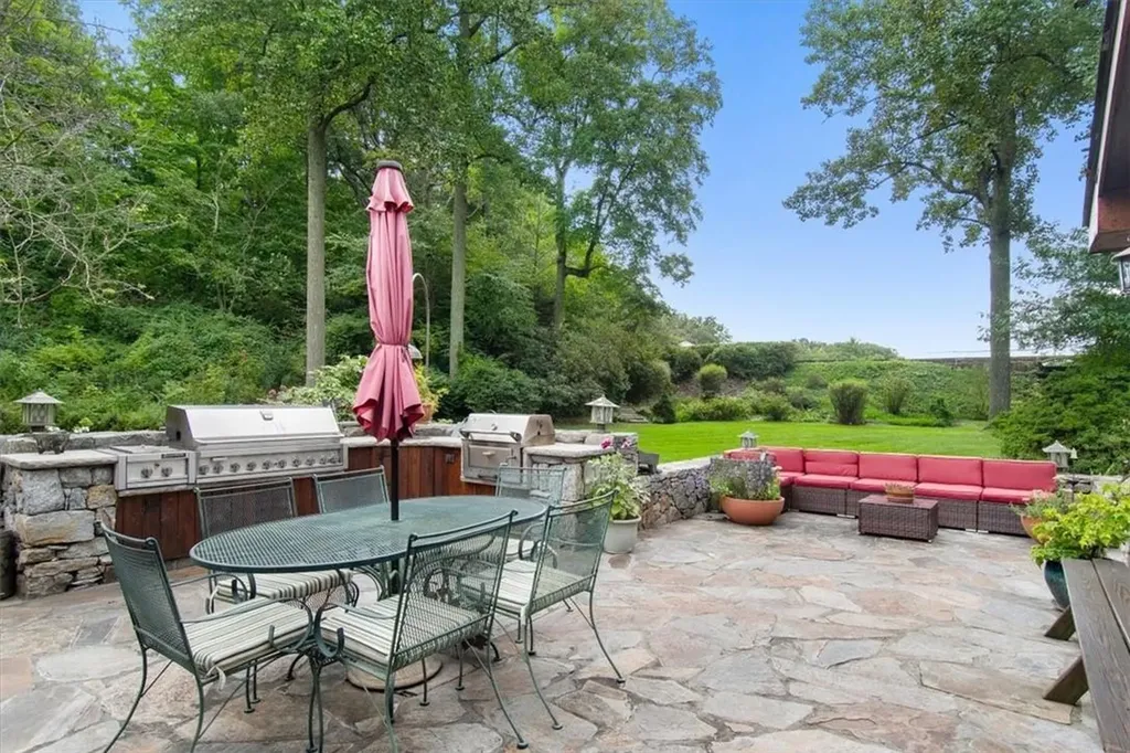 56 Twin Ridges Road Ossining NY 10562
