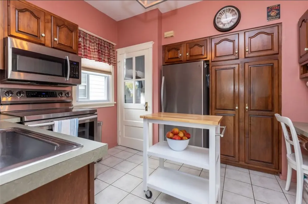 12 Cedar Avenue Poughkeepsie NY 12603